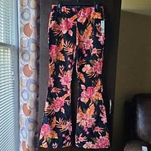 NWT No Boundaries Black Pants with Pink And Orange Florals